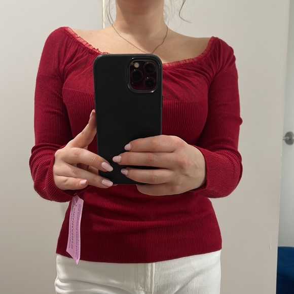 *NWT* Necessary Objects Scoop Neck Red Long Sleeve Sweater - Picture 5 of 8